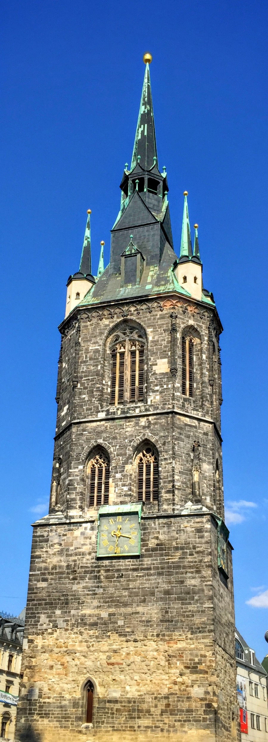 マルクト広場にある赤い塔