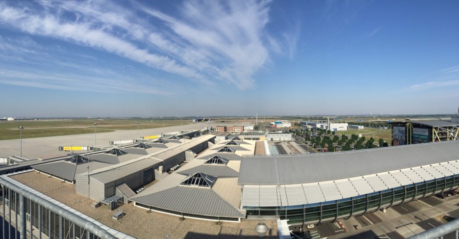 ライプツィヒ・ハレ空港 空港コード：LEJ