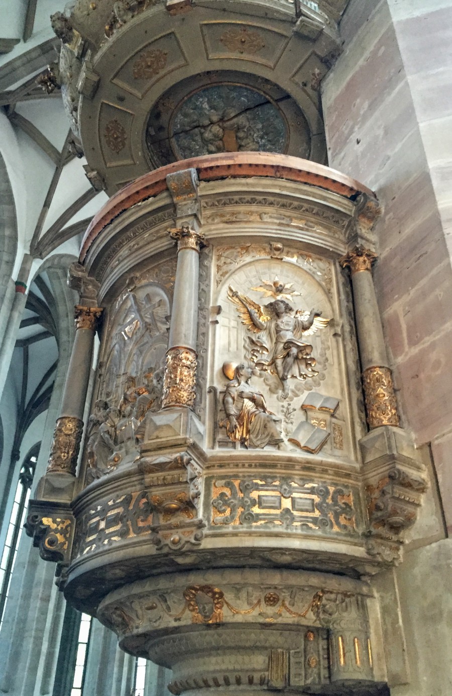 モリツ教会 講壇 (こうだん)1592・1600年ごろに