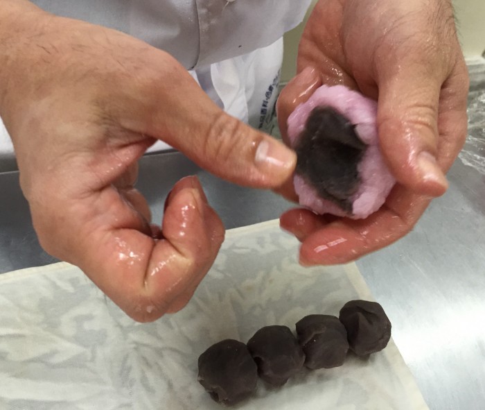 Herstellung von Sakura Mochi