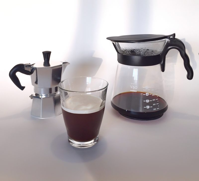 冷たいコーヒー＋生クリーム